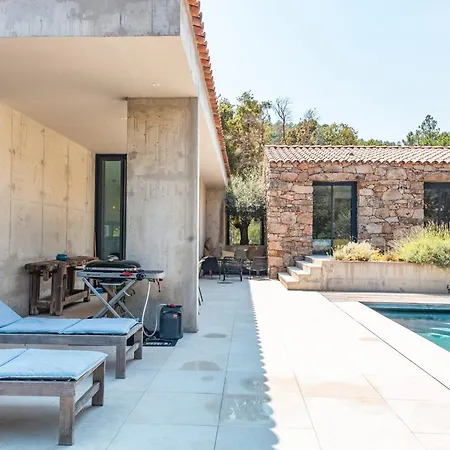 Cupulatta Di Santa Lucia Сент-Люси-де-Пор