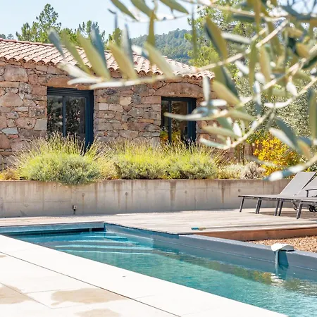 Вилла Cupulatta Di Santa Lucia Сент-Люси-де-Пор