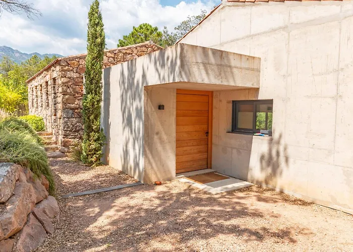 Villa Cupulatta Di Santa Lucia